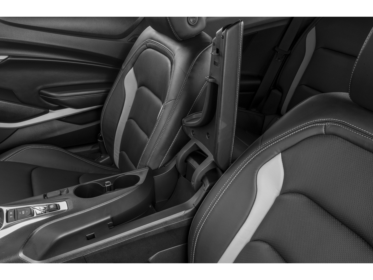 2019 Chevrolet Camaro 2dr Coupe 1LT