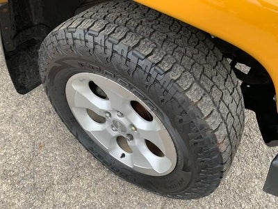 2014 Jeep Wrangler Unlimited 4WD 4dr Sahara