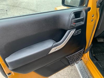 2014 Jeep Wrangler Unlimited 4WD 4dr Sahara