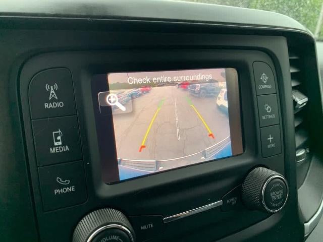 2020 RAM 1500 Big Horn 4x4 Crew Cab 5'7" Box