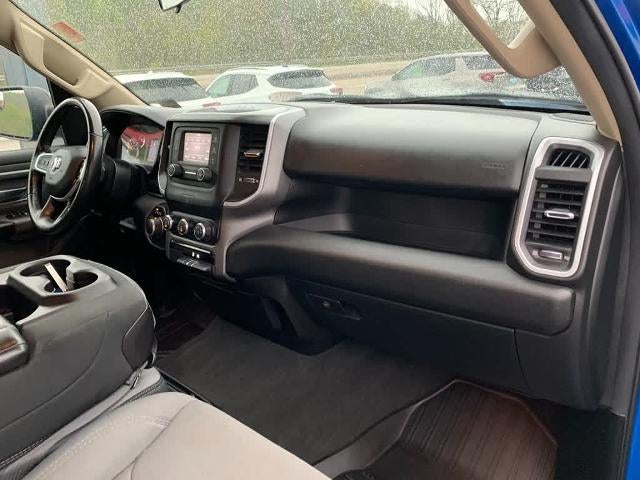2020 RAM 1500 Big Horn 4x4 Crew Cab 5'7" Box