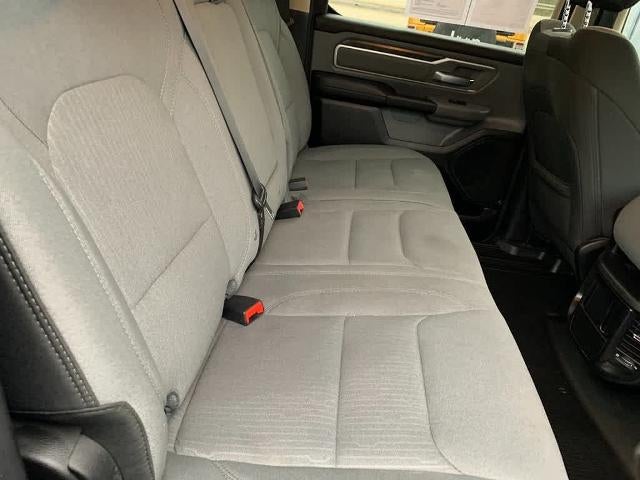 2020 RAM 1500 Big Horn 4x4 Crew Cab 5'7" Box
