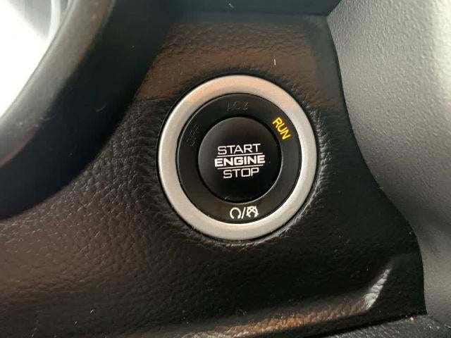 2022 RAM 1500 Big Horn 4x4 Crew Cab 5'7" Box
