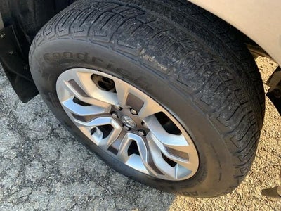 2019 RAM 1500 Longhorn 4x4 Crew Cab 5'7" Box