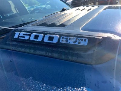 2022 RAM 1500 Laramie 4x4 Crew Cab 6'4" Box