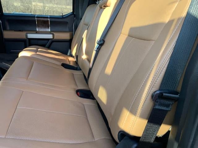 2022 Ford F-250 LARIAT 4WD Crew Cab 6.75' Box