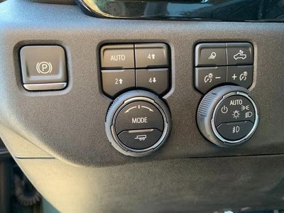 2025 Chevrolet Silverado 2500 HD Crew Cab Standard Box 4-Wheel Drive LTZ