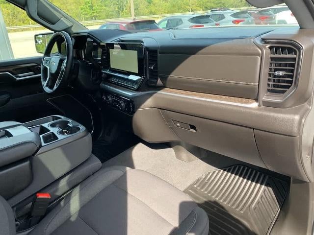 2024 Chevrolet Silverado 1500 Crew Cab Short Box 4-Wheel Drive LT 2FL