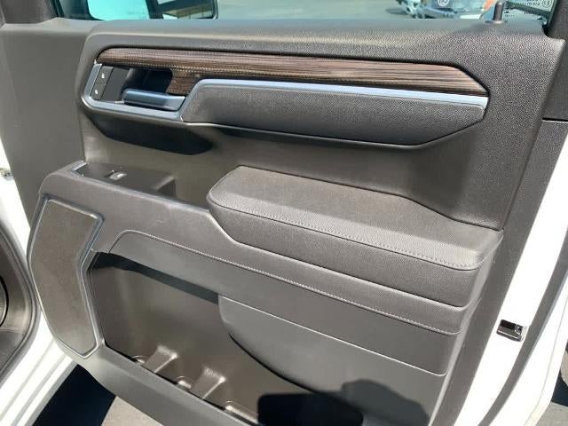 2025 Chevrolet Silverado 1500 Crew Cab Short Box 4-Wheel Drive LT 2FL