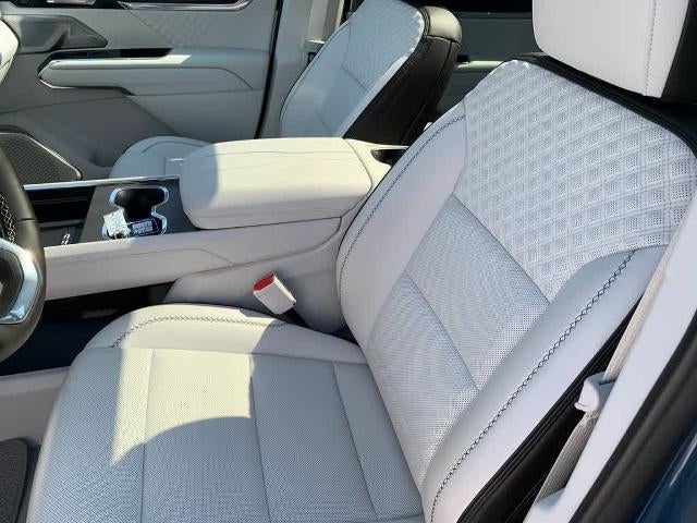2025 GMC Acadia AWD Denali