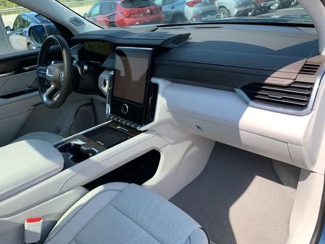 2025 GMC Acadia AWD Denali