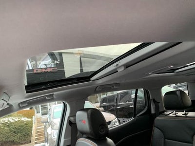 2023 GMC Acadia AWD AT4