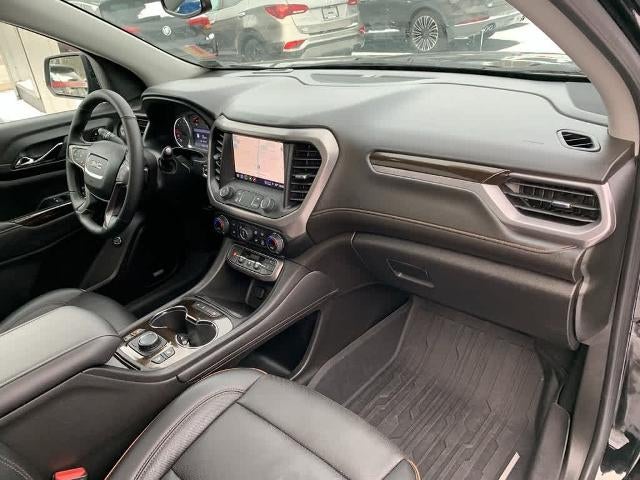 2023 GMC Acadia AWD AT4