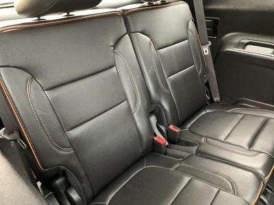 2023 GMC Acadia AWD AT4
