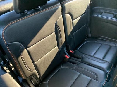 2023 GMC Acadia AWD AT4