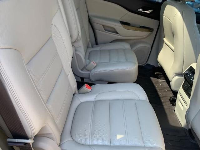 2019 GMC Acadia Denali - Photo 17