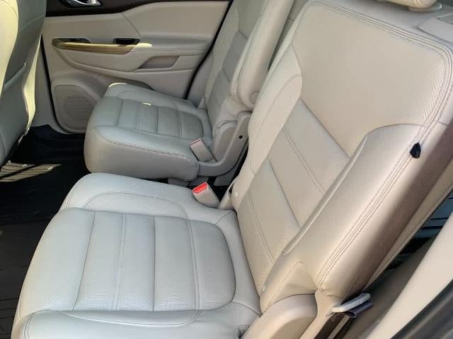 2019 GMC Acadia Denali - Photo 19