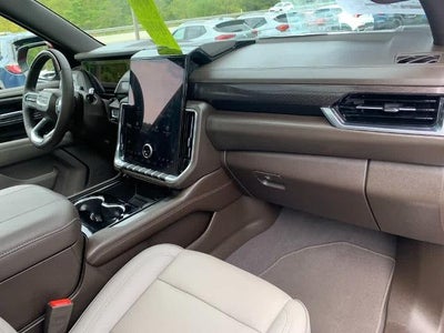2025 GMC Yukon 4WD 4dr Elevation
