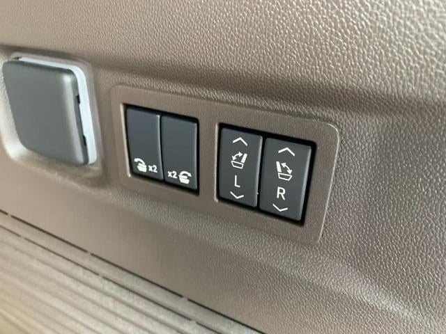 2025 GMC Yukon 4WD 4dr Elevation