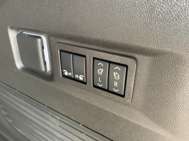 2025 Chevrolet Tahoe 4WD High Country
