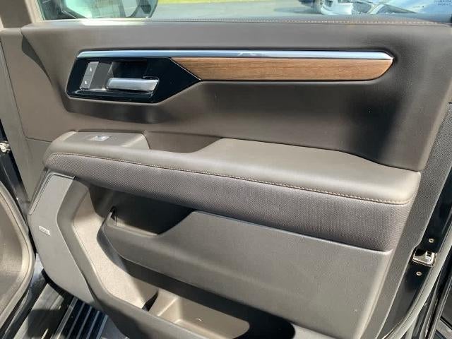 2025 Chevrolet Tahoe 4WD High Country