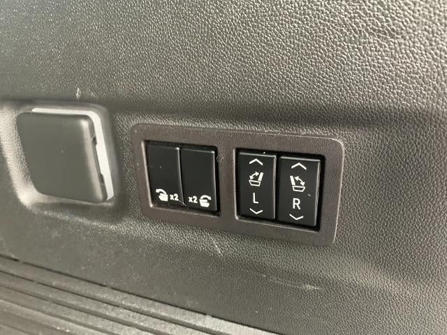 2023 Chevrolet Suburban 4WD Z71