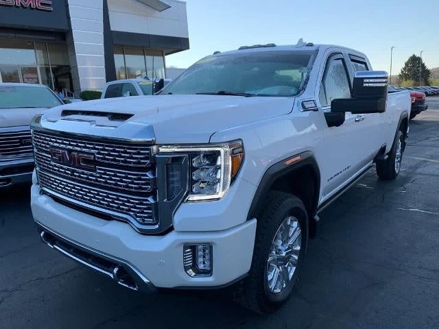 2022 GMC Sierra 2500 HD Crew Cab Long Box 4-Wheel Drive Denali