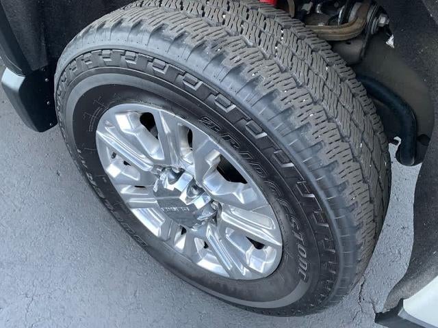 2022 GMC Sierra 2500 HD Crew Cab Long Box 4-Wheel Drive Denali