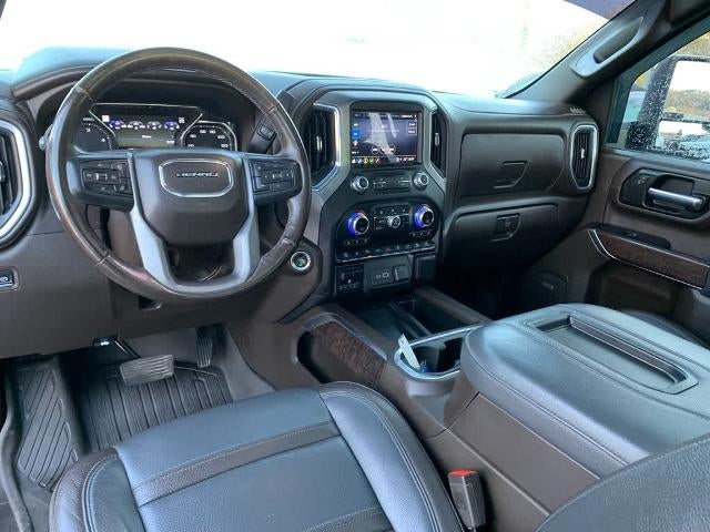 2022 GMC Sierra 2500 HD Crew Cab Long Box 4-Wheel Drive Denali