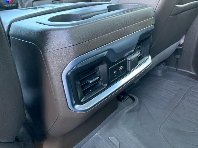 2022 GMC Sierra 2500 HD Crew Cab Long Box 4-Wheel Drive Denali