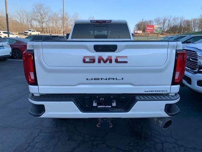 2022 GMC Sierra 2500 HD Crew Cab Long Box 4-Wheel Drive Denali