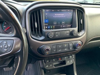 2021 GMC Canyon Crew Cab Short Box 4-Wheel Drive AT4 w/Cloth