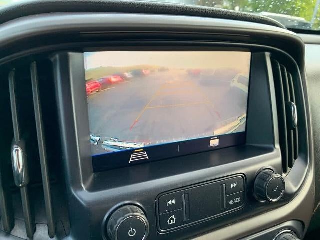 2021 GMC Canyon Crew Cab Short Box 4-Wheel Drive AT4 w/Cloth