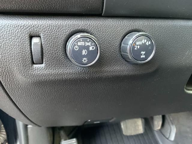 2021 GMC Canyon Crew Cab Short Box 4-Wheel Drive AT4 w/Cloth