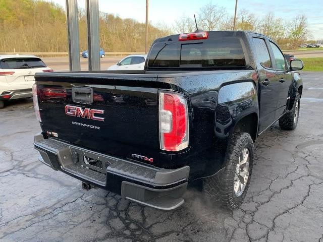 2021 GMC Canyon Crew Cab Short Box 4-Wheel Drive AT4 w/Cloth