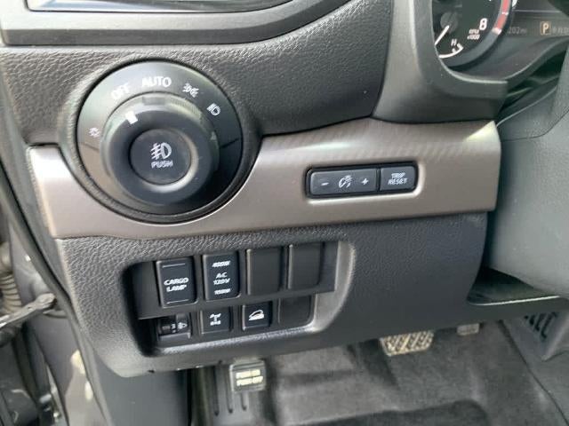 2021 Nissan TITAN 4x4 Crew Cab PRO-4X