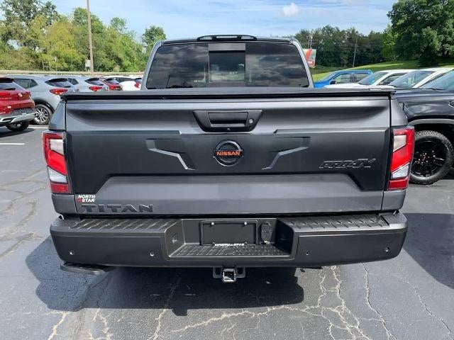2021 Nissan TITAN 4x4 Crew Cab PRO-4X
