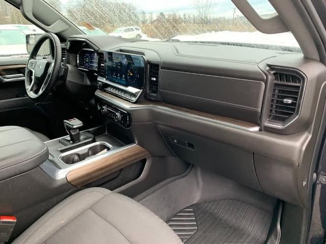 2023 Chevrolet Silverado 1500 Crew Cab Short Box 4-Wheel Drive RST