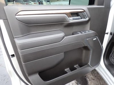 2022 Chevrolet Silverado 1500 Crew Cab Short Box 4-Wheel Drive RST