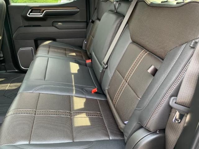 2026 Chevrolet Silverado 1500 Crew Cab Short Box 4-Wheel Drive High Country
