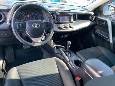 2018 Toyota RAV4 LE AWD (Natl)