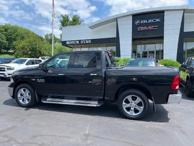 2016 RAM 1500 4WD Crew Cab 5.7 Ft Box Big Horn