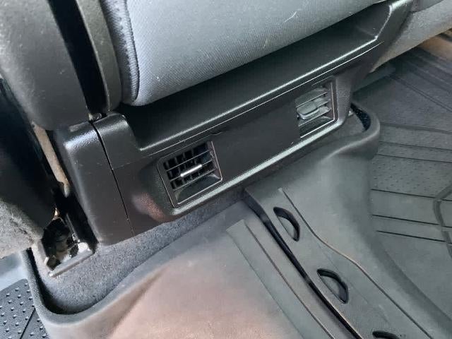 2020 Chevrolet Silverado 1500 Crew Cab Short Box 4-Wheel Drive Custom