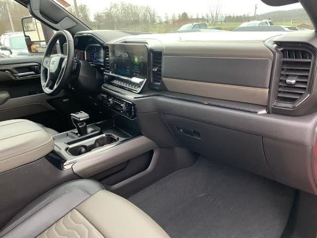 2024 Chevrolet Silverado 1500 Crew Cab Short Box 4-Wheel Drive ZR2