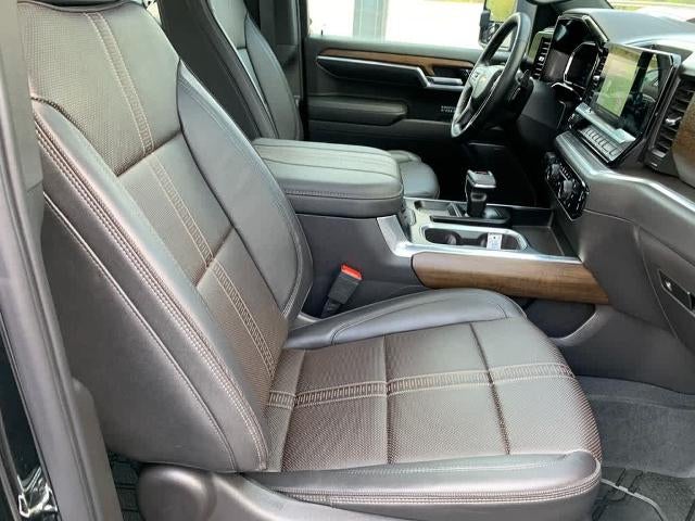 2026 Chevrolet Silverado 1500 Crew Cab Short Box 4-Wheel Drive High Country