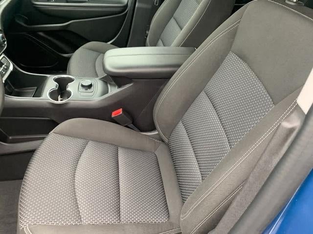 2024 GMC Terrain FWD 4dr SLE