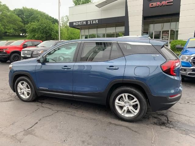 2024 GMC Terrain FWD 4dr SLE