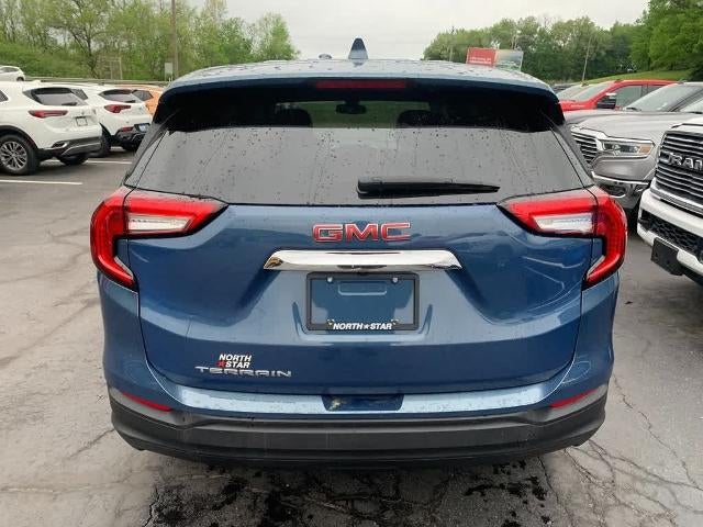 2024 GMC Terrain FWD 4dr SLE