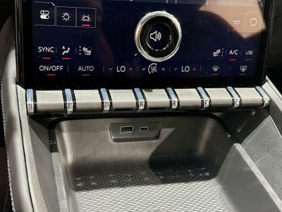 2027 GMC Terrain AWD 4dr Elevation