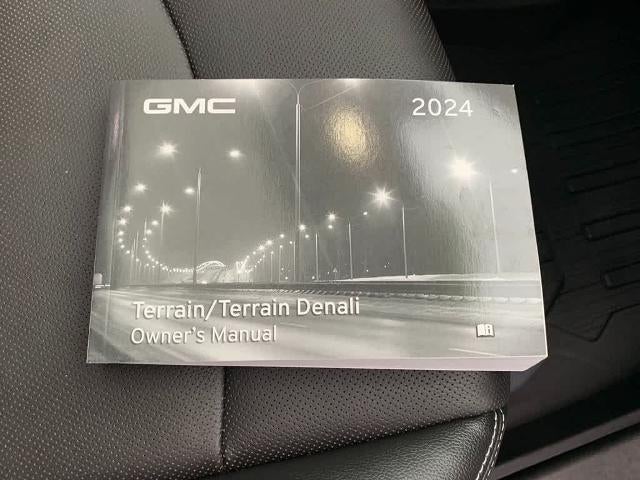 2024 GMC Terrain AWD 4dr SLT